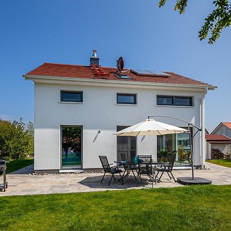 Ferienhaus Ruegen-Relax Trent Екстер'єр фото